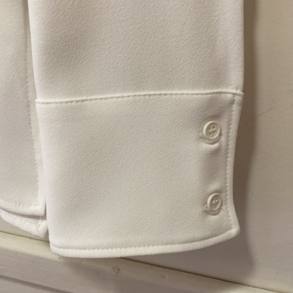Zara NWOT white blouse - Picture 3 of 5